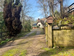 Photo 20- click for photo gallery